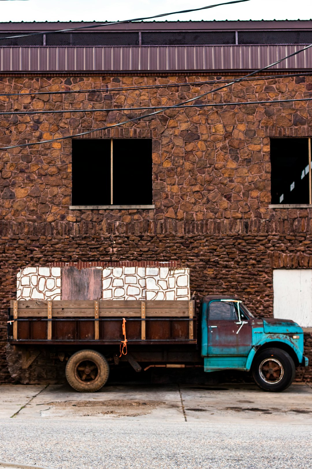 建材運輸貨車